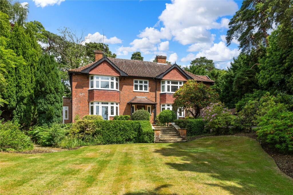 Main image of property: Southfield Place, Weybridge, KT13