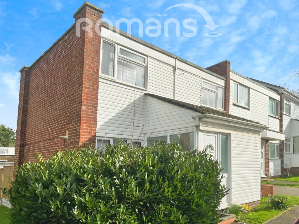 3 bedroom terraced house for rent in Thames Court, Basingstoke, RG21