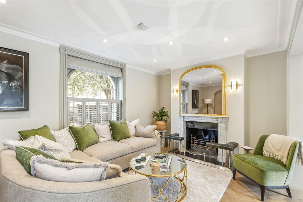 Main image of property: Ranelagh Grove, London