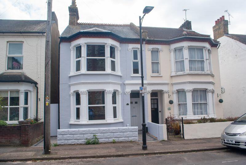 Main image of property: St. Johns Road, Westcliff-On-Sea