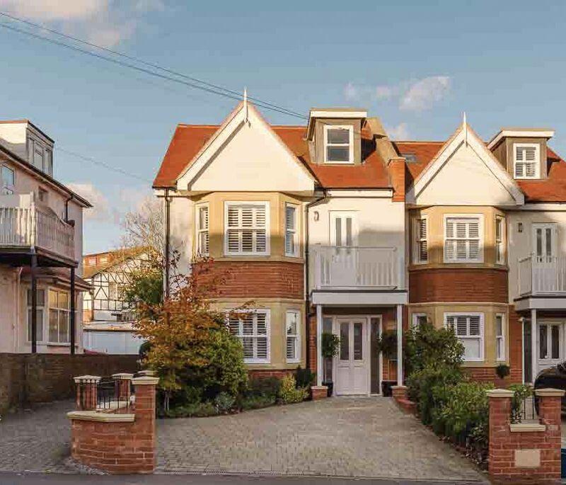 Main image of property: Kings Road, Westcliff-On-Sea