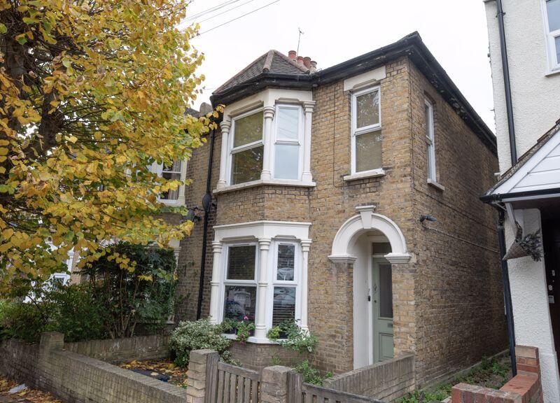 Main image of property: Oakleigh Park Drive, Leigh-On-Sea