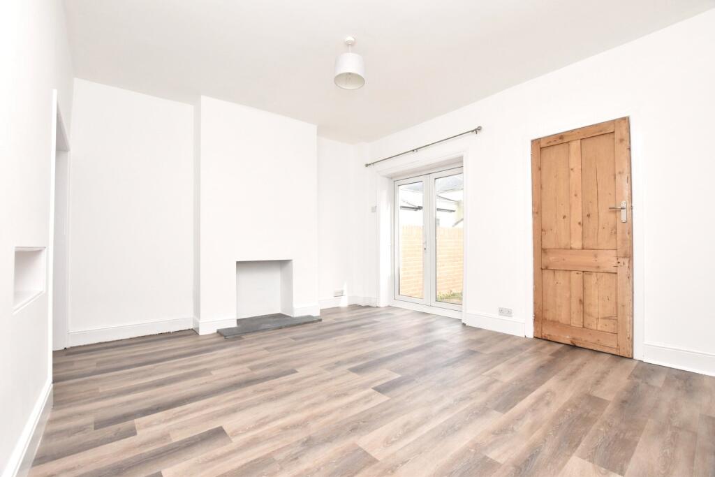 Main image of property: New North Road, Exmouth, Devon