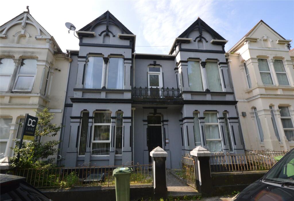 Main image of property: Connaught Avenue, Plymouth, Devon