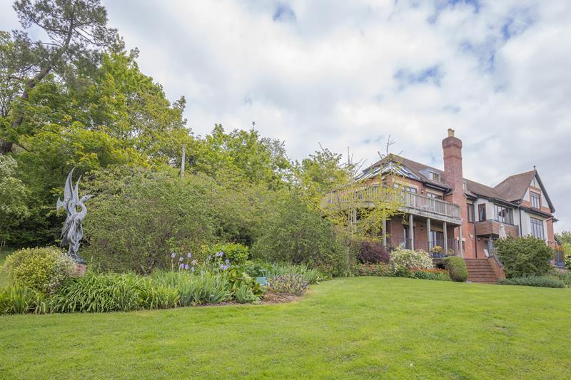 5 bedroom detached house for sale in Phoenix House, Westhill, Ledbury