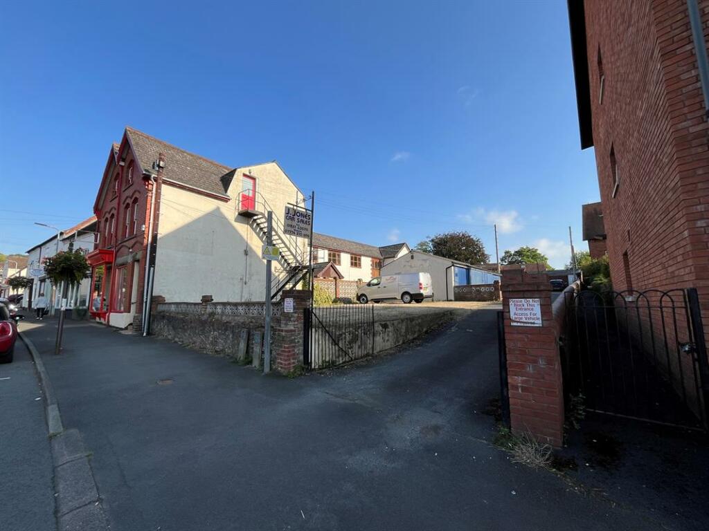 Main image of property: TOWN CENTRE DEVELOPMENT OPPORTUNITY, Bye Street, Ledbury, Herefordshire, HR8