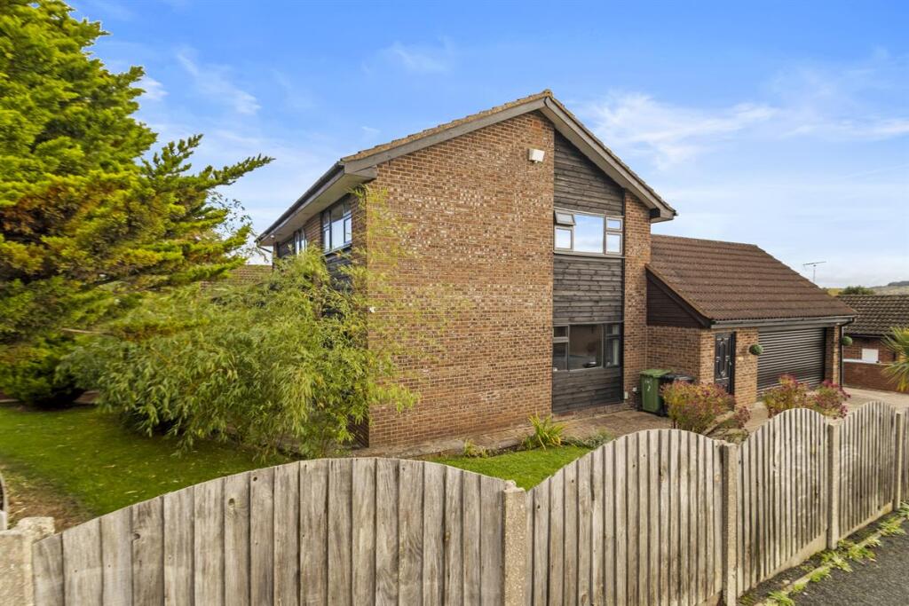 Main image of property: 20 Apple Tree Close, Winslow Road, Bromyard, Herefordshire