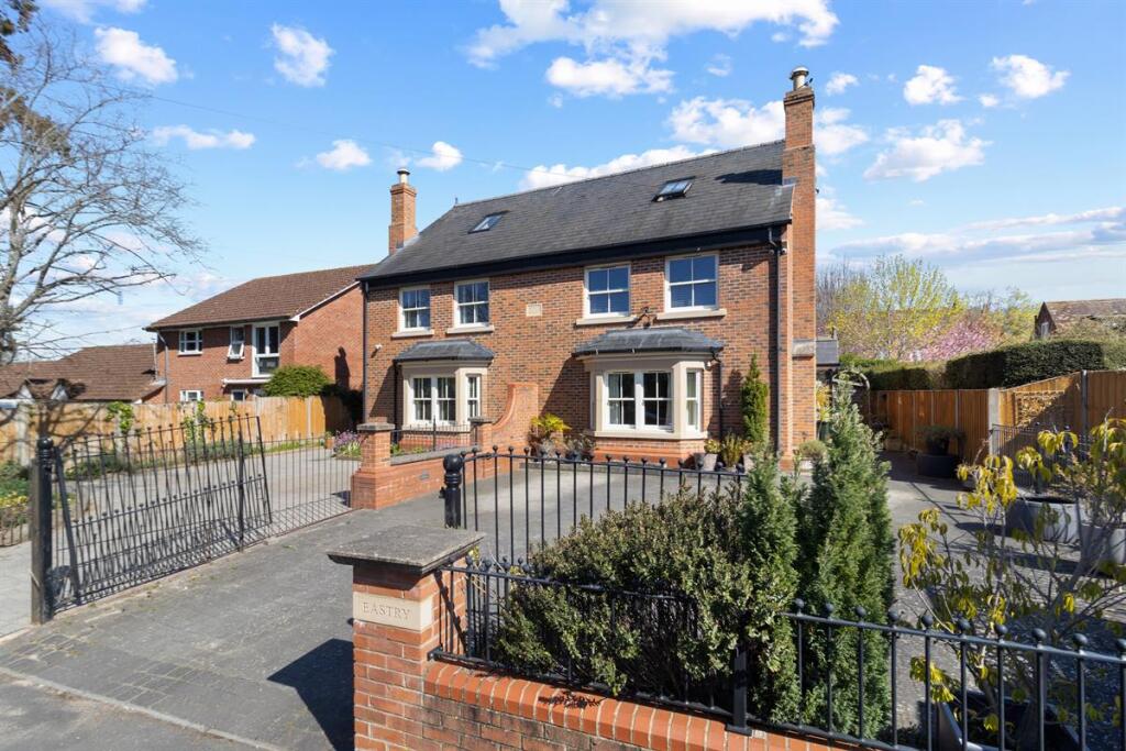 Main image of property: Eastry, Merick Road, Malvern, WR14 1DD
