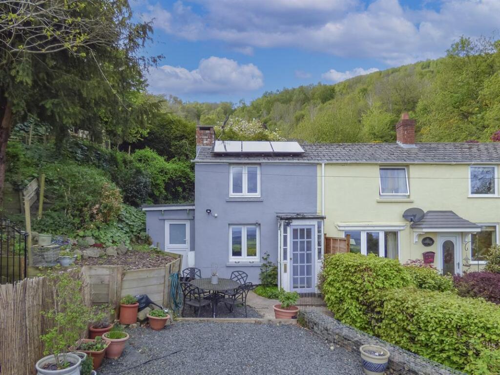 Main image of property: Fern Cottage, Holywell Road, Malvern, Worcestershire, WR14