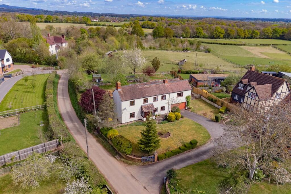 Main image of property: Wheatley House, Folly Road, Alfrick, Worcester, WR6 5HN