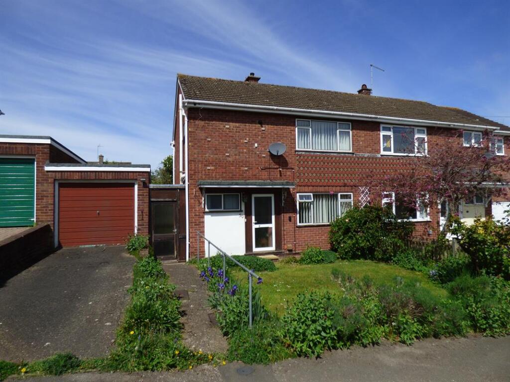 Main image of property: Broadlands Drive, Malvern, WR14 1PW