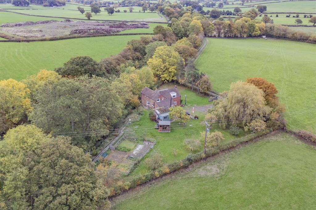 Main image of property: Pine Cottage, Danemoor, Welland, Worcestershire