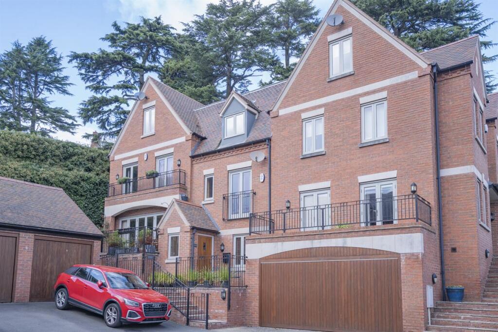Main image of property: 6 Priory Corner, 2 Woodshears Road, Malvern, Worcestershire, WR14