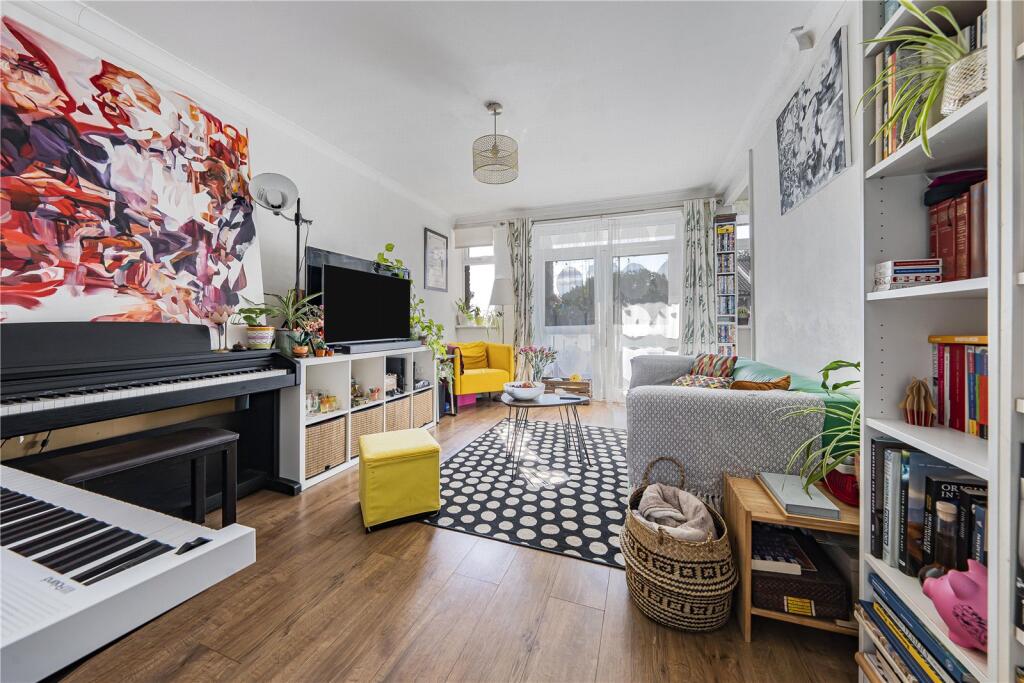 Main image of property: Arnewood Close, Roehampton, SW15