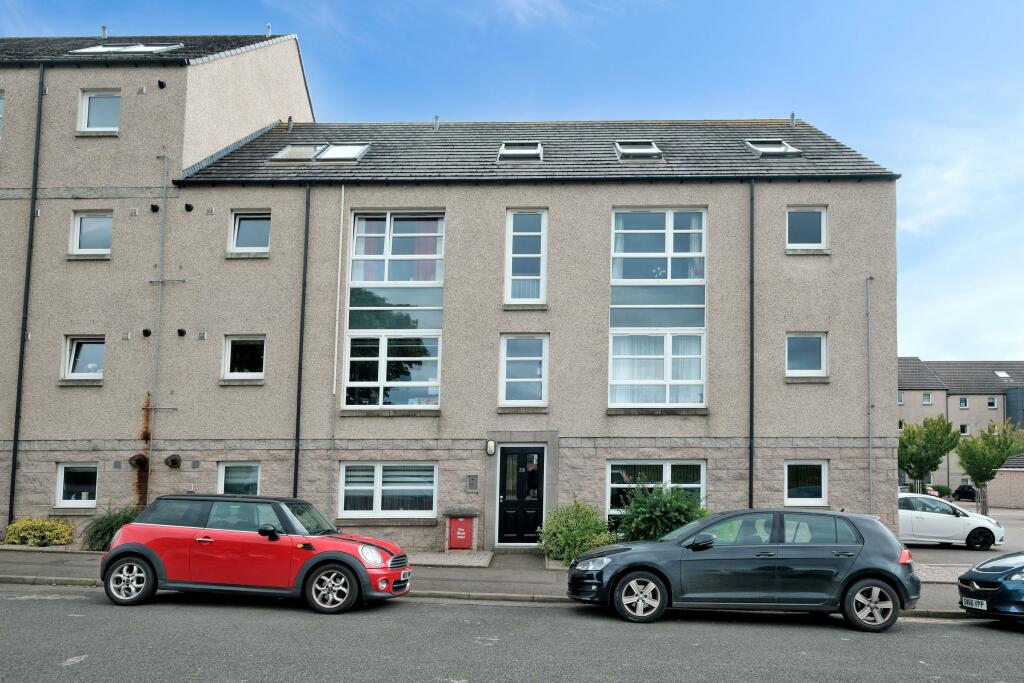 Additional property image - 38 Erroll Street, The City Centre, Aberdeen, AB24