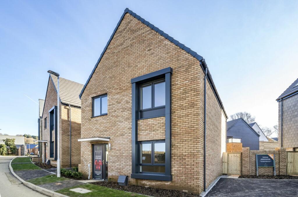 4 bedroom detached house for sale in South Hill Road, Callington