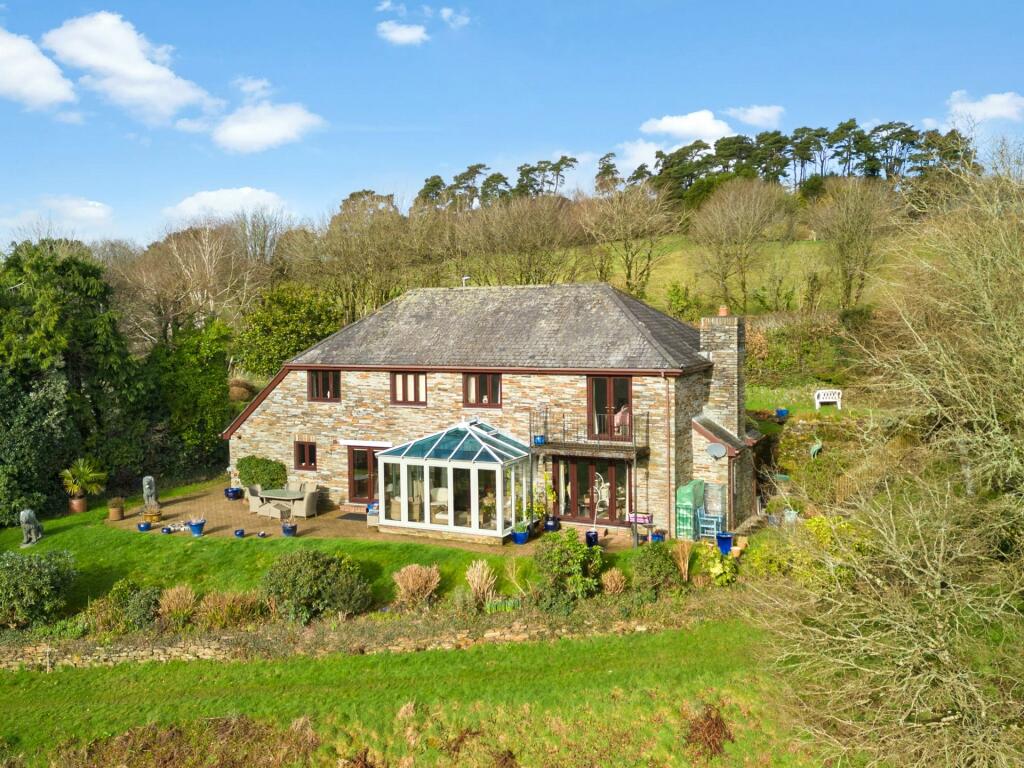 4 bedroom detached house for sale in Dunstan Lane, St. Mellion, Saltash