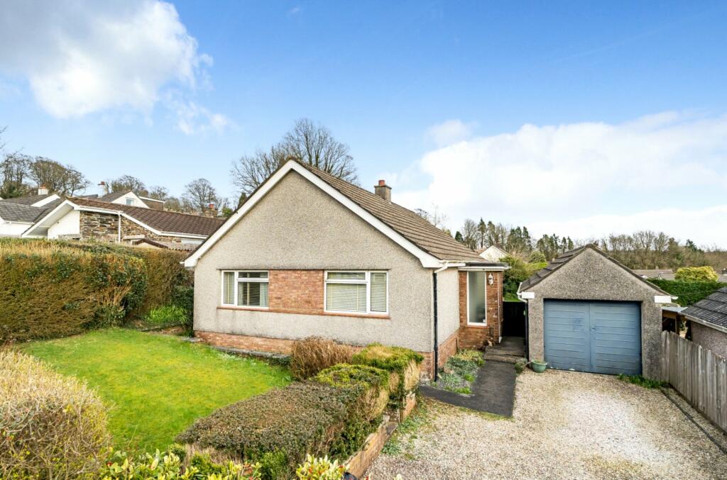 2 bedroom bungalow for sale in Priory Close, Tavistock, Devon, PL19