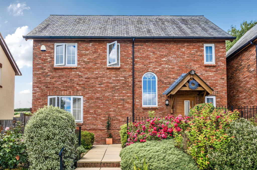 Main image of property: Aubyns Wood Rise, Tiverton, Devon