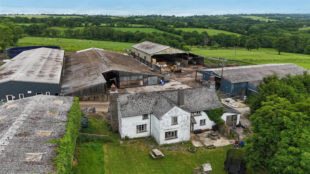 Main image of property: Bratton Clovelly
