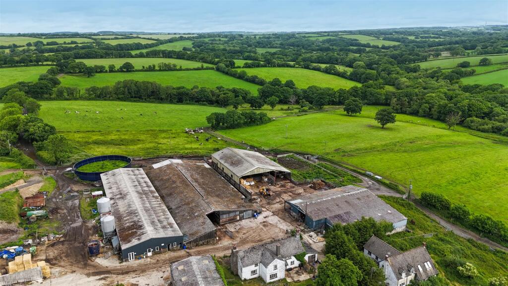 Main image of property: Bratton Clovelly