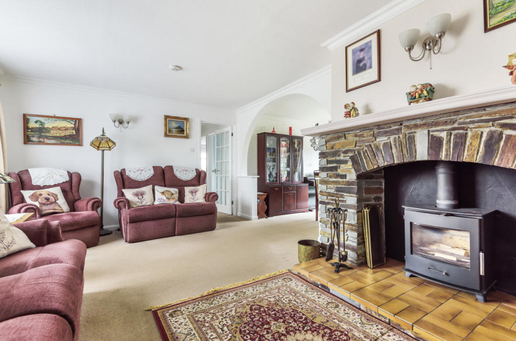 4 bedroom bungalow for sale in Ellenglaze Court, Cubert, Newquay