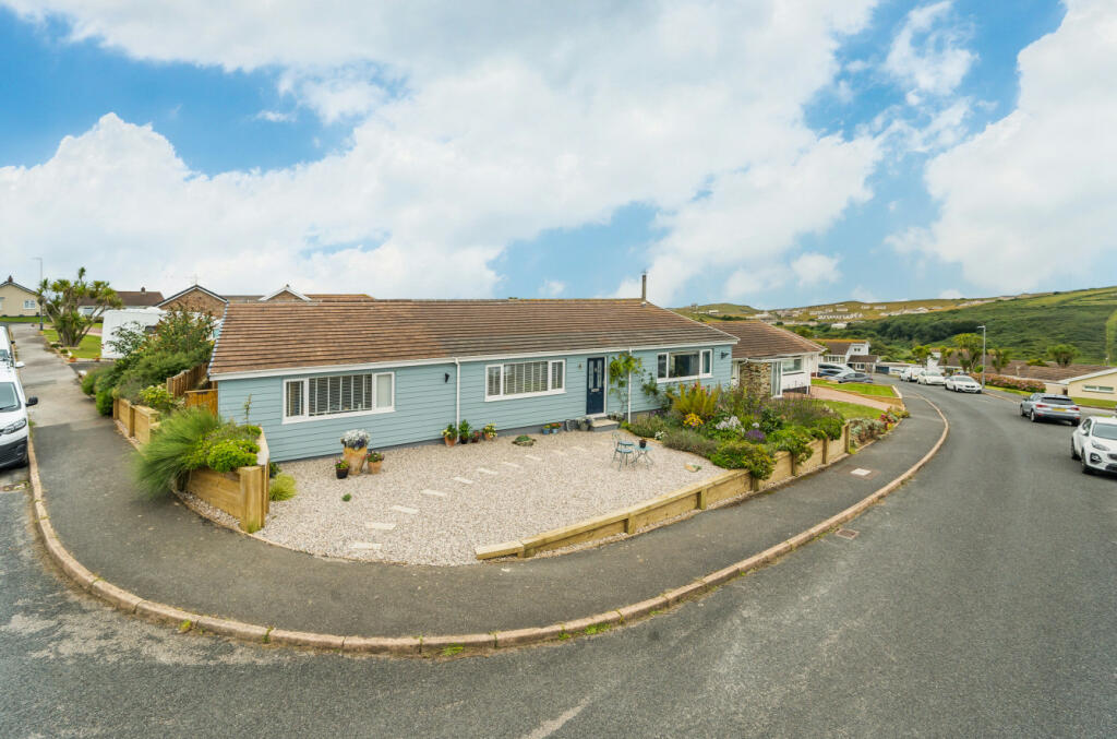 4 bedroom bungalow for sale in Wheal Golden Drive, Holywell Bay