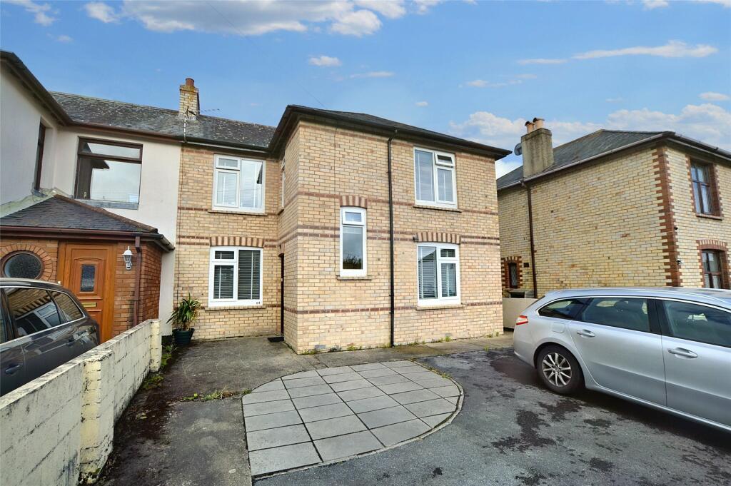 3 bedroom semidetached house for sale in Chudleigh Road, Kingsteignton