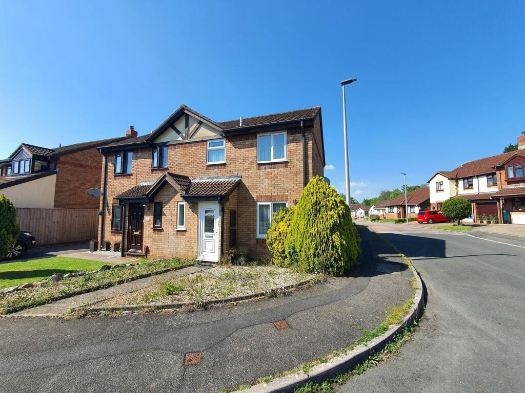 3 bedroom semidetached house for sale in Belmont Close, Kingsteignton