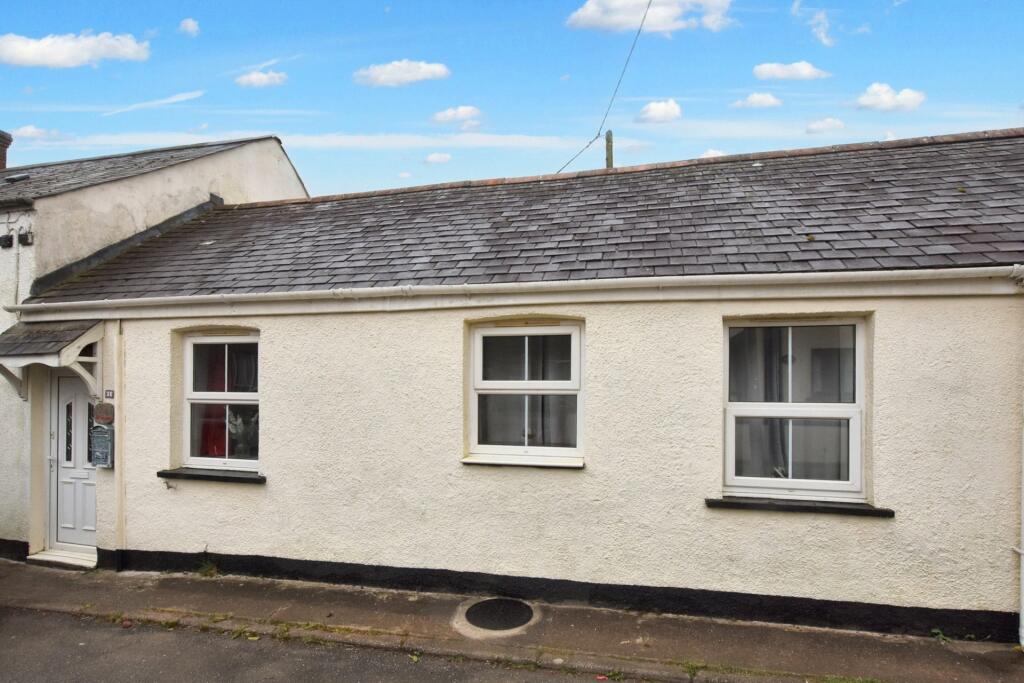1 bedroom bungalow for sale in North Road, Bradworthy, Holsworthy