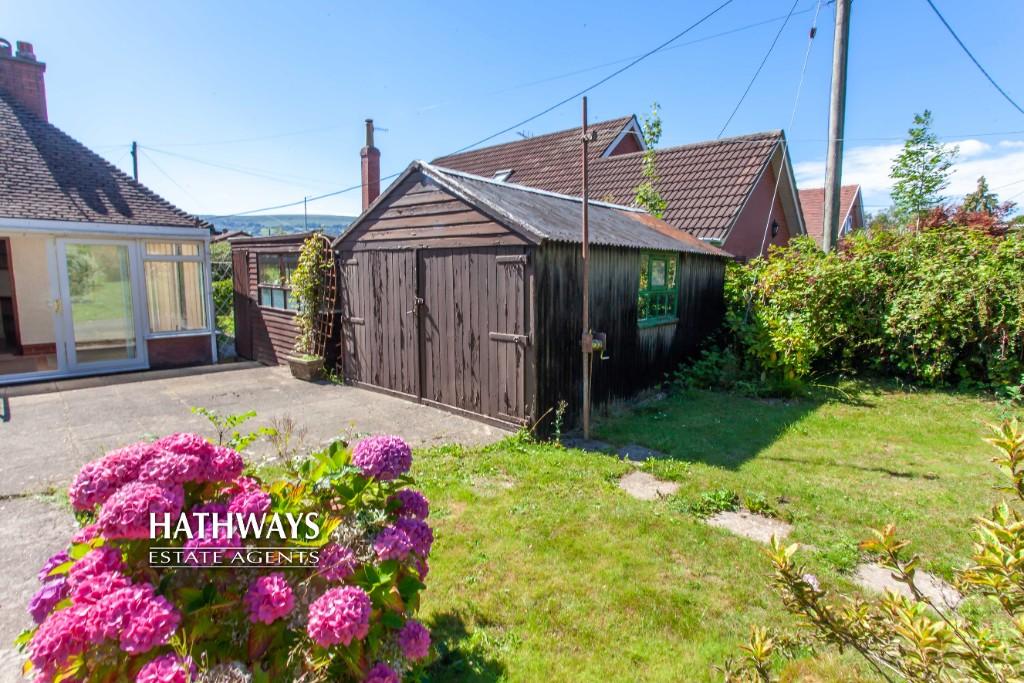 2 bedroom detached bungalow for sale in Turnpike Road, Croesyceiliog