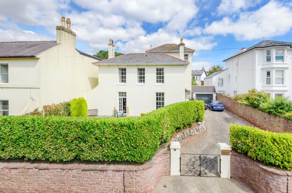 5 bedroom detached house for sale in Lower Polsham Road, Paignton