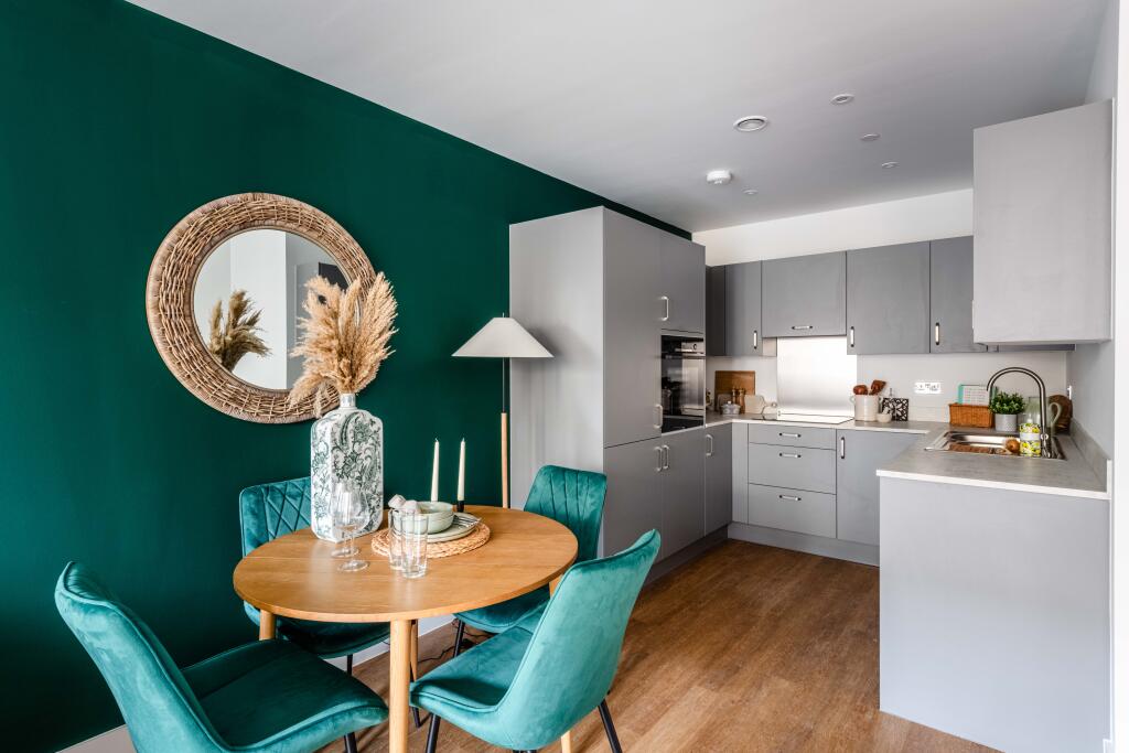 Main image of property: Park Rise, Sunrise Avenue, Hornchurch, London, RM12
