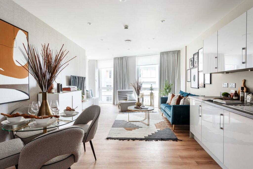 Main image of property: Crescent Gardens, Croydon, London, CR0