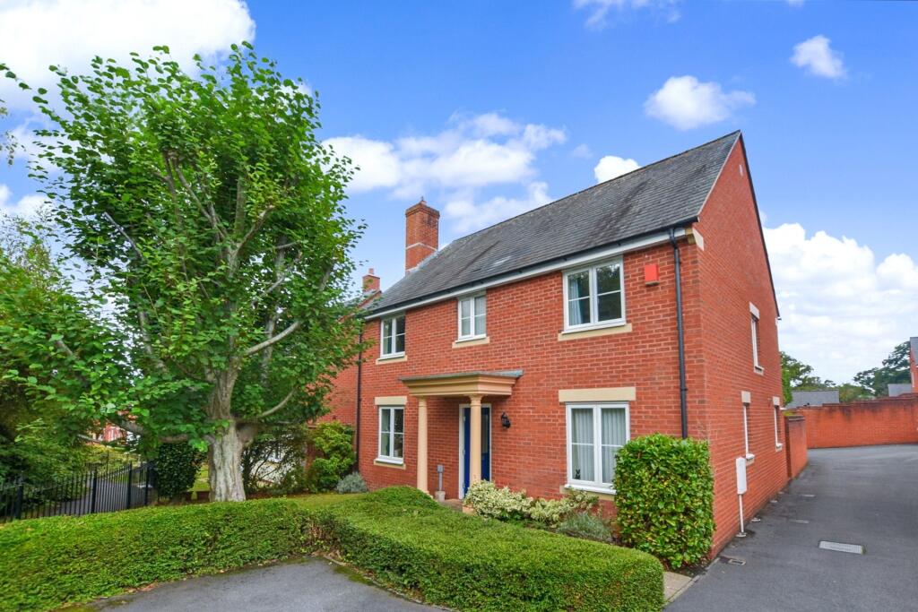 Main image of property: Dart Walk, Exeter, Devon