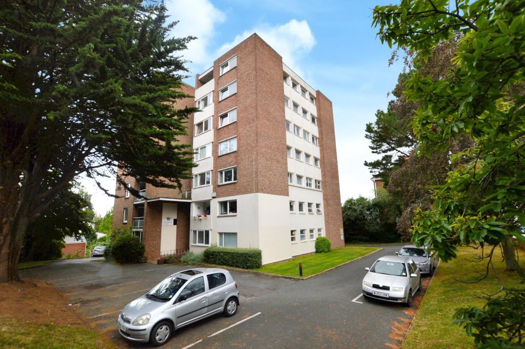 1 Bedroom Flat In Sydenham House Blackboy Road Exeter Devon