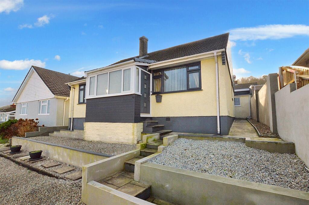 3 bedroom bungalow for sale in Merafield Road, Plympton, Plymouth