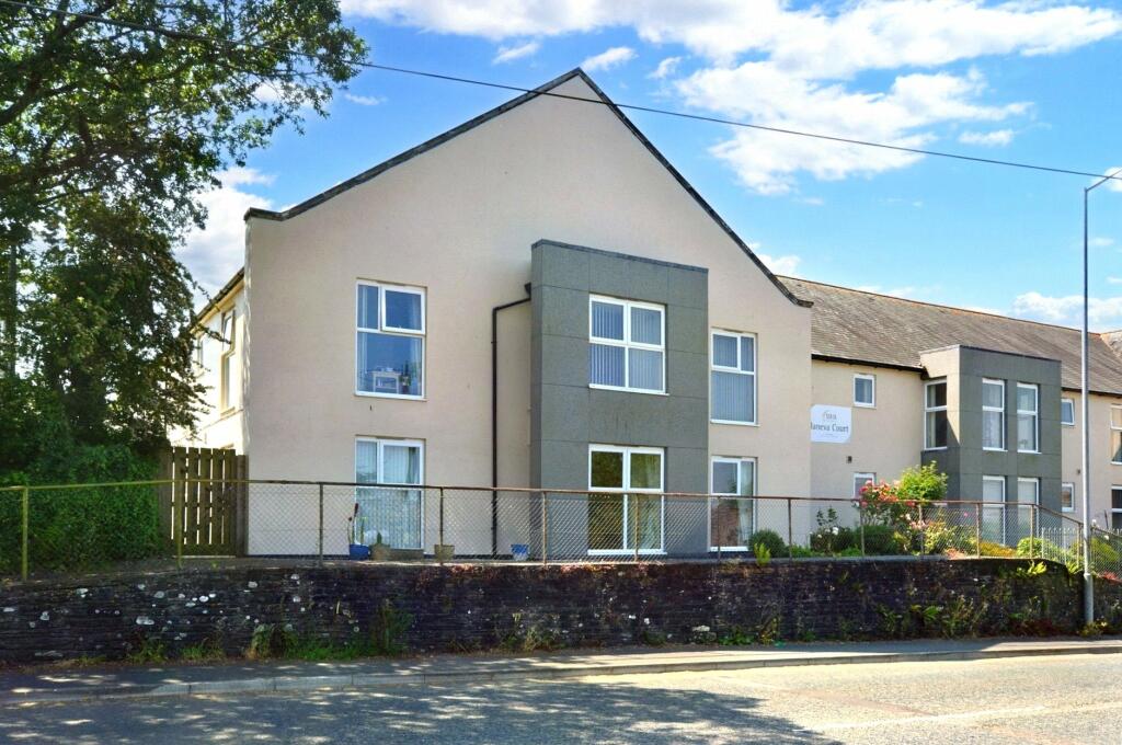 1 bedroom apartment for sale in Liskeard Road, Saltash, Cornwall, PL12