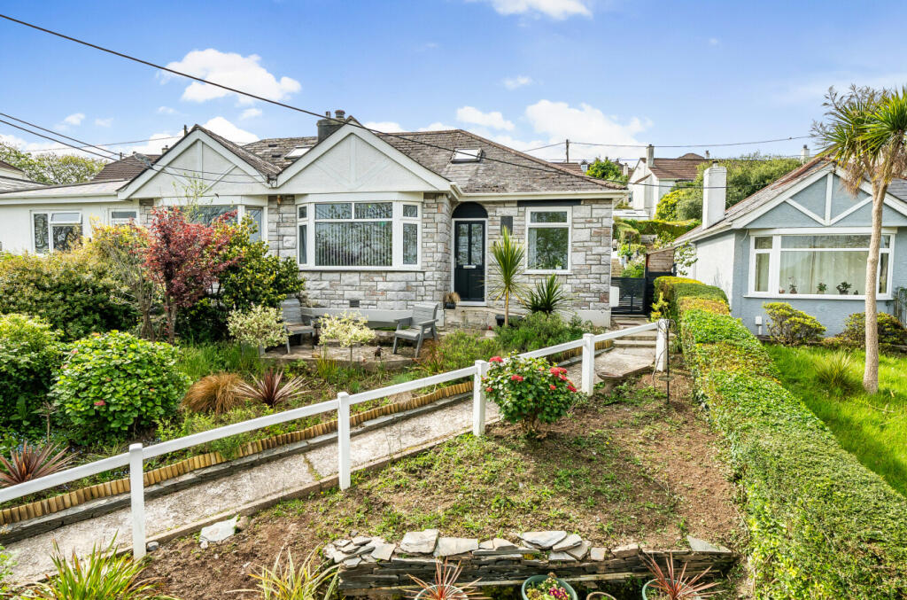 4 bedroom bungalow for sale in New Road, Saltash, Cornwall, PL12