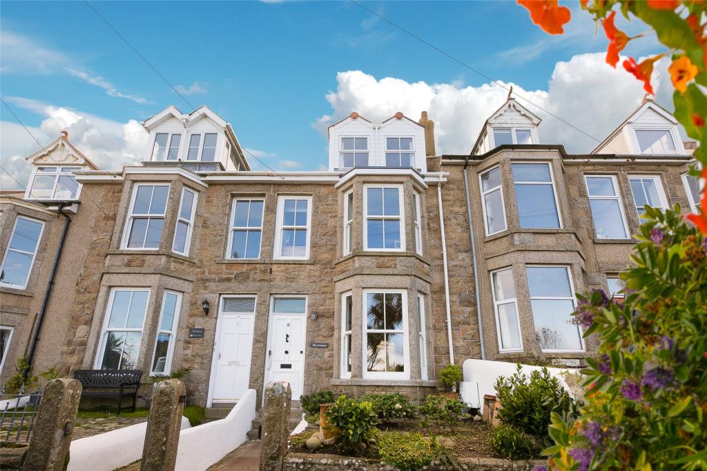 3 bedroom terraced house for sale in Carthew Terrace, St. Ives, TR26