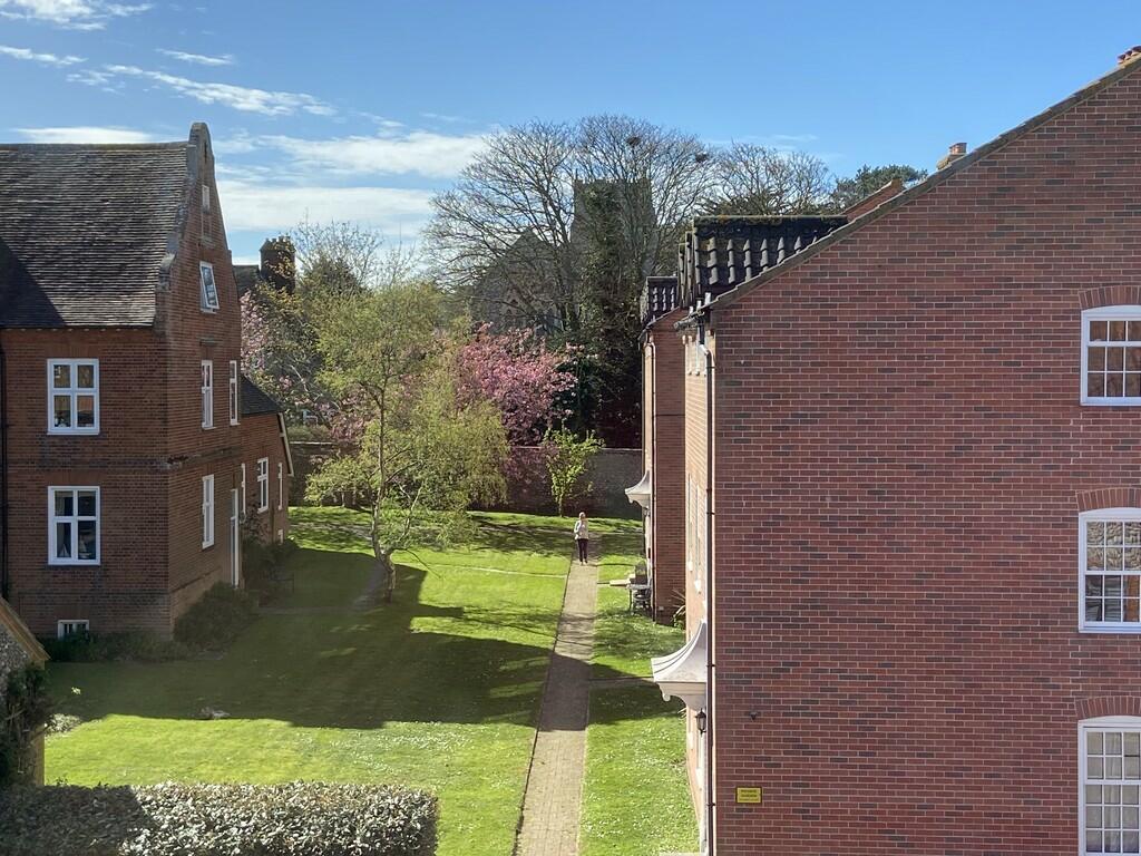 2 bedroom apartment for sale in West Runton, NR27
