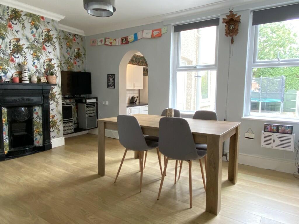 3 bedroom terraced house for sale in Sheringham, NR26