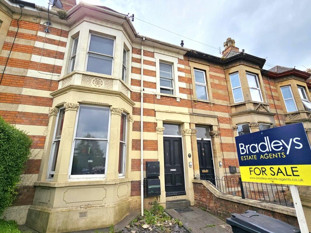 2 bedroom apartment for sale in Priorswood Road, Taunton, Somerset, TA2