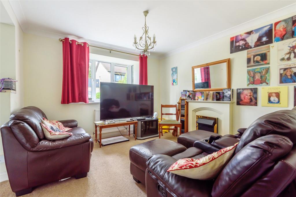 5 bedroom detached house for sale in Valley Close, Teignmouth, Devon, TQ14