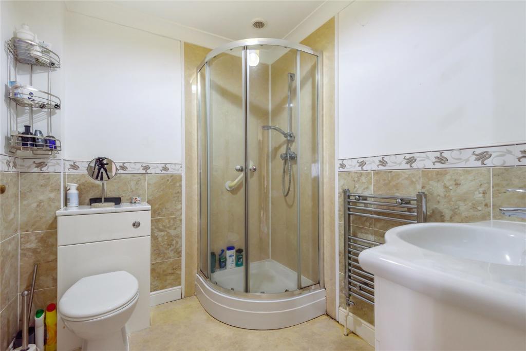 5 bedroom detached house for sale in Valley Close, Teignmouth, Devon, TQ14