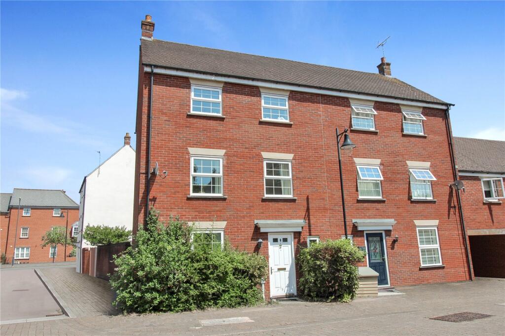 Main image of property: Fitwell Road, Swindon, Wiltshire, SN25