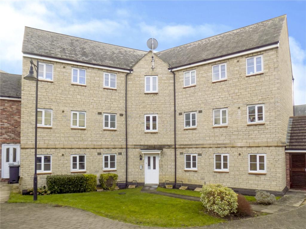 2 bedroom apartment for sale in Ashleworth Road, Redhouse, Swindon, SN25