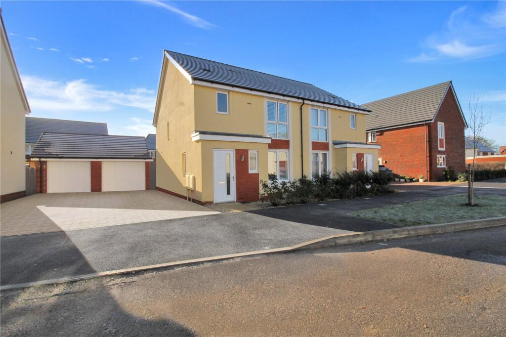 Main image of property: Eastlake, Tadpole Garden Village, Swindon, Wiltshire, SN25
