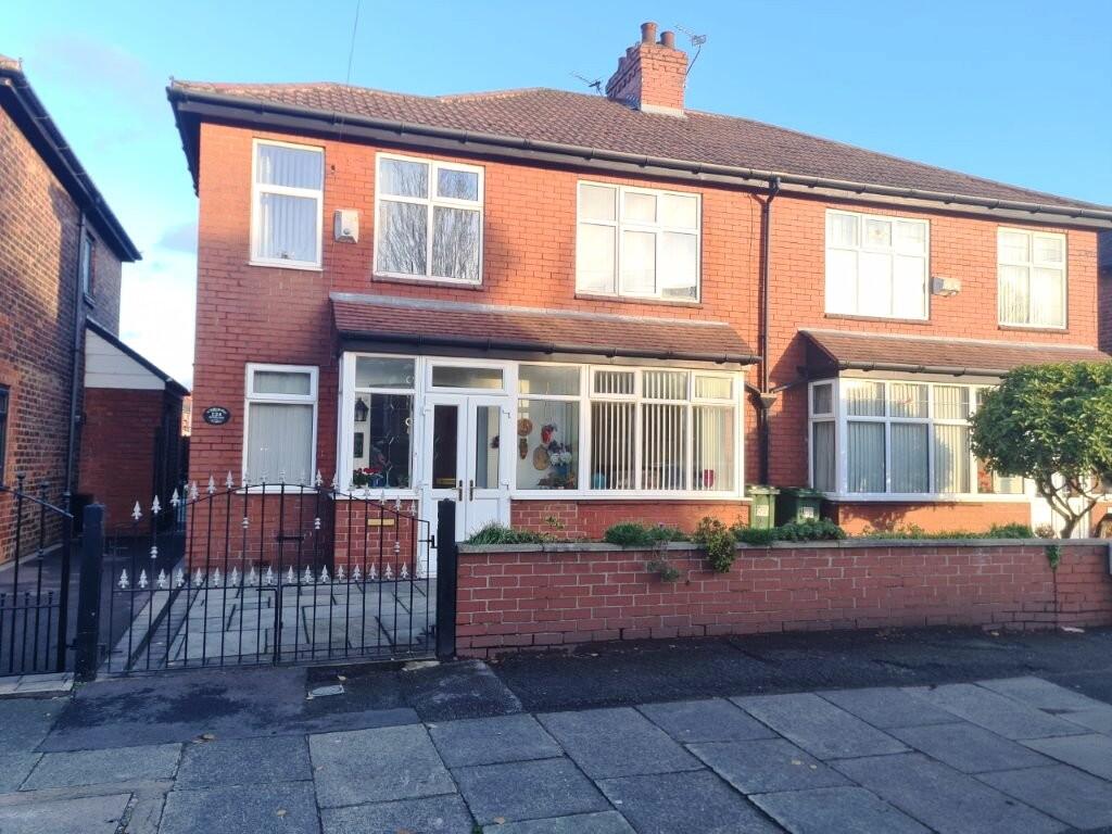Main image of property: Lumb lane, Audenshaw