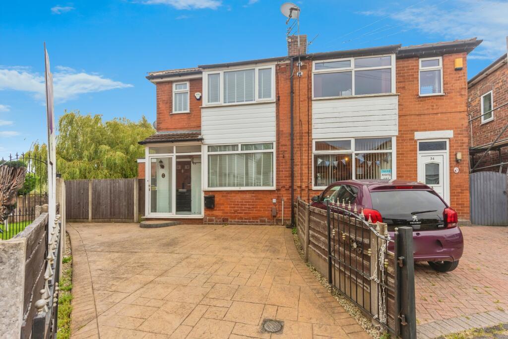 Main image of property: Lynn Drive, Droylsden